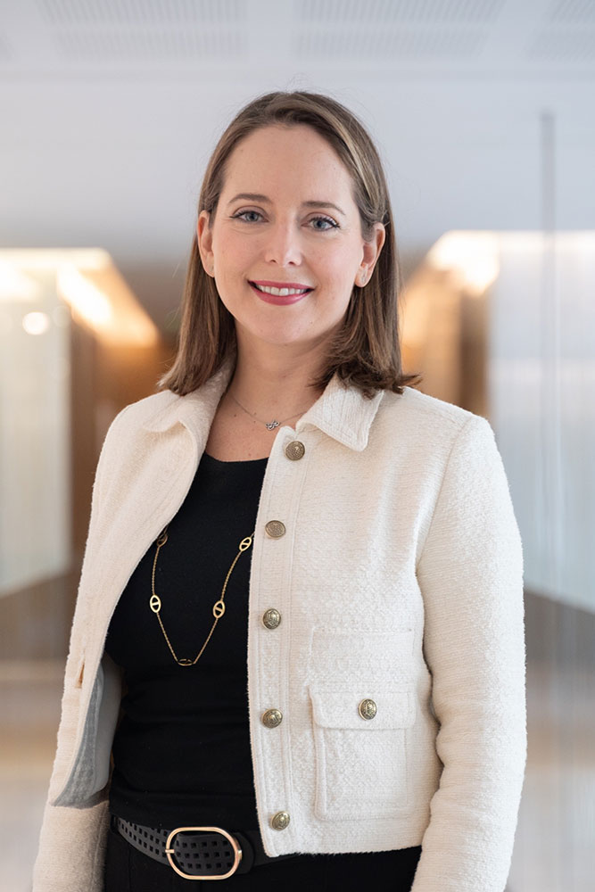 Portrait of Claire Le Gall-Robinson, Group Chief Corporate Officer and General Secretary at SCOR