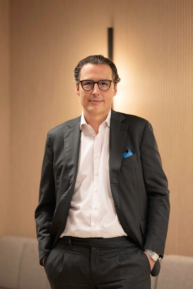 Headshot of Philipp Rüede, Chief Executive Officer of SCOR Life & Health 