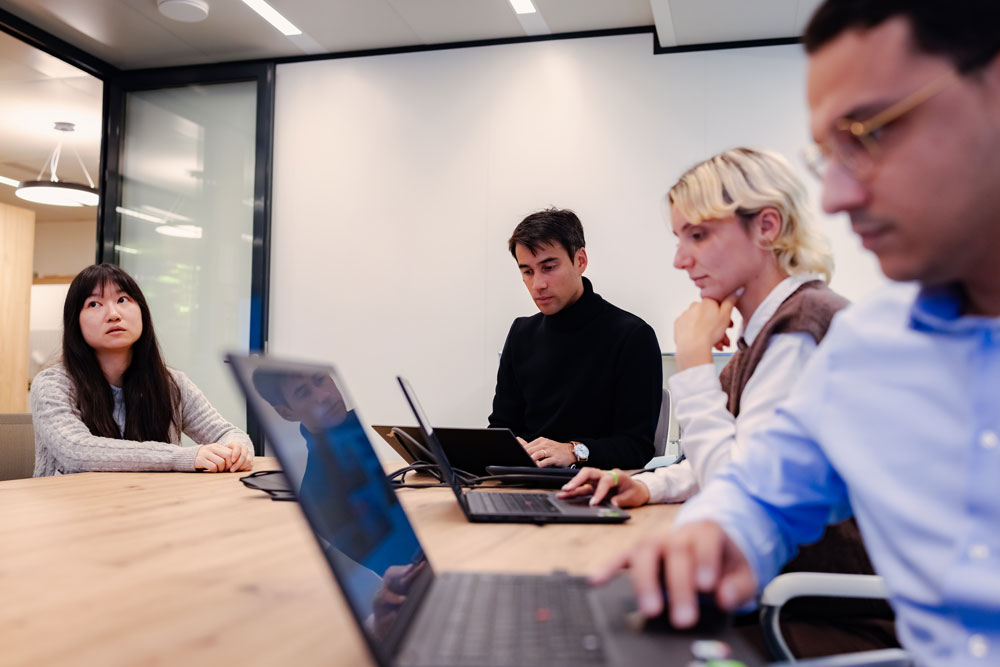 SCOR Voices Life at SCOR AI Bites article image with Antoine Ly and his team