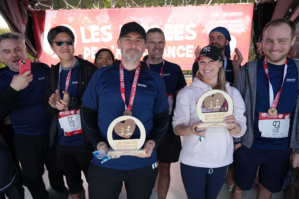 SCOR Voices Life at SCOR Foulées de l'Assurance article image showing the awarded SCOR employees