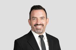 Headshot of Roger Birt, Head of Client Solutions and Data, L&H, Australia & New Zealand