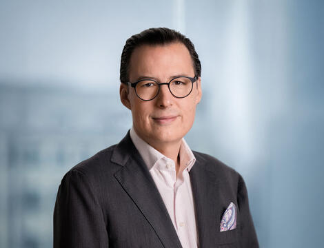 Headshot of Phiipp Ruede, SCOR L&H CEO April 2025